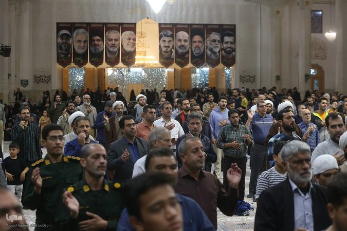 آیین بزرگداشت شهید یحیی سنوار در حرم حضرت معصومه(س)
