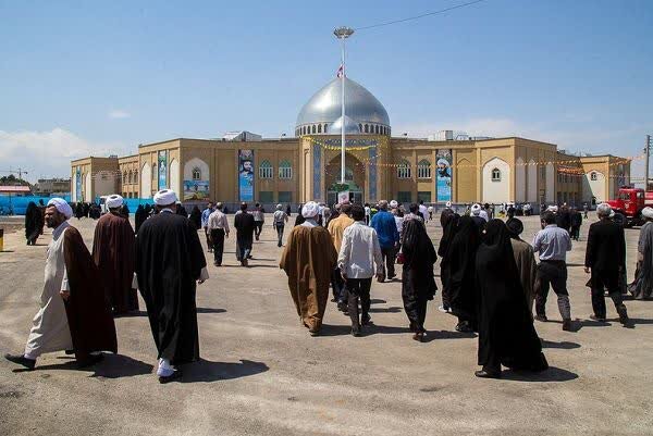 نمازگزاران قمی طی ۲ ساعت، ۴۶۰ میلیون تومان به مردم لبنان کمک کردند