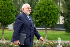 تحلیلگر نادان دوباره ایران را به ته دره می‌برد!