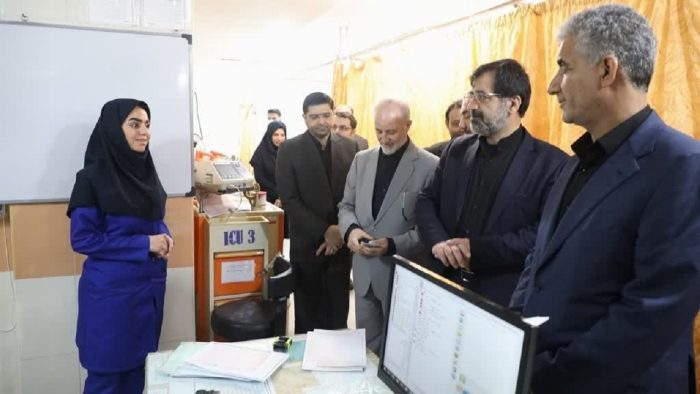 بازدید از نحوه خدمات رسانی به زائران و مسافران نوروزی