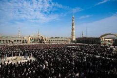 نماز عید سعید فطر در ۲۱ بقعه متبرکه استان قم اقامه می‌شود