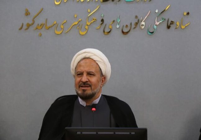 محوریت برنامه های دهه کرامت، اعتاب مقدسه هستند