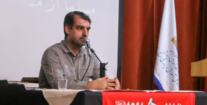 حفظ وحدت به معنای تعطیلی انتقاد نیست